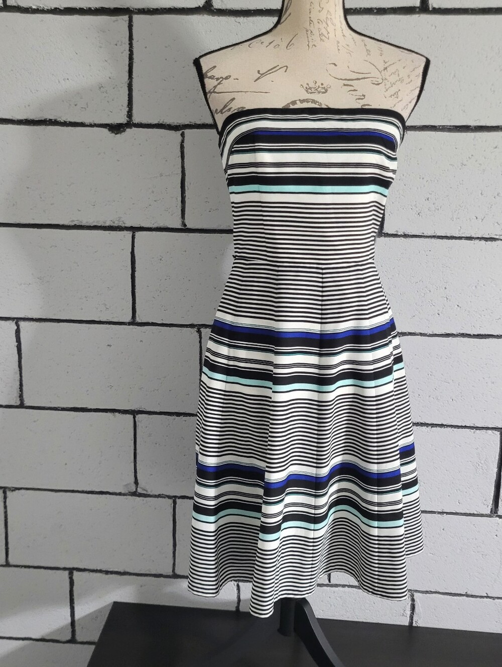 SBUNDLE SALE!  NWT White House Black Market Strapless Dress Sz 6